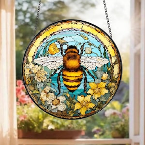 Bee Stained Glass Suncatcher, Honeybee Gift for Garden Lovers, Bee Wildflower Glass Ornament, Home Decoration for Bee, Housewarming Gift